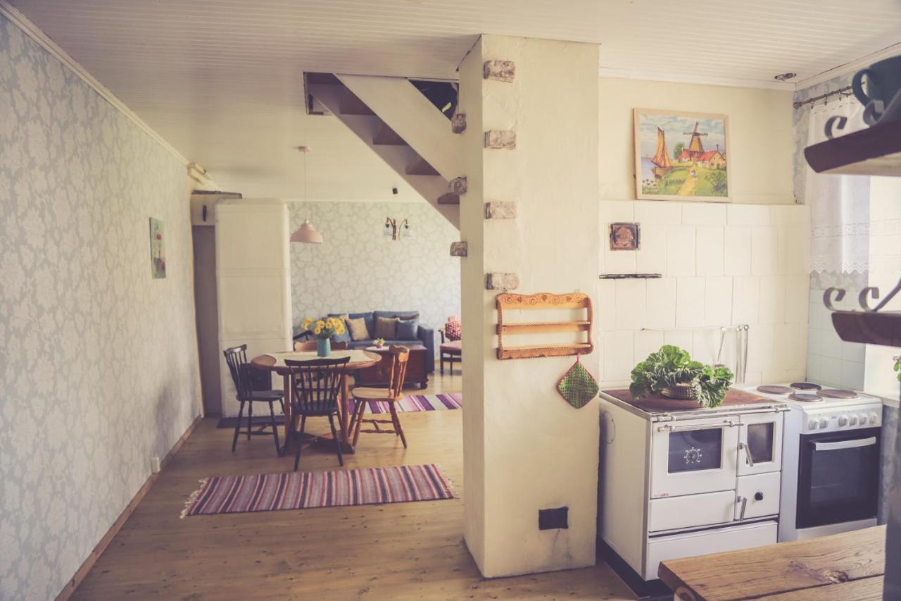 Apartament Kaerdla Retrovisiit Helmi Zewnętrze zdjęcie